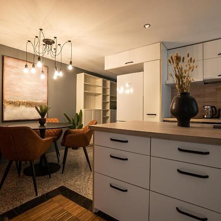 Brand-New Double Bedroom Apartment Wien Eksteriør bilde