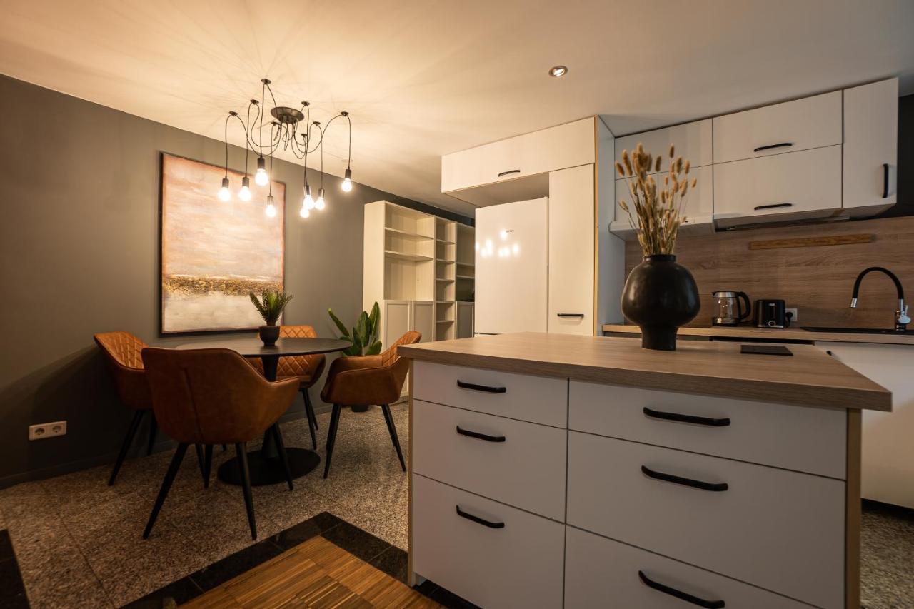 Brand-New Double Bedroom Apartment Wien Eksteriør bilde